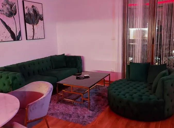 Konstantin شقة زلاتيبور